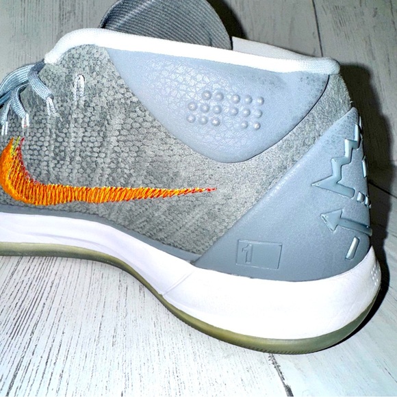 KOBE A.D. 'GREY SNAKESKIN' NIKE’S - Picture 7 of 13